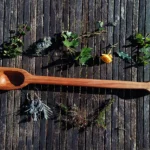 objet-bois-cuillere-chaudron-1